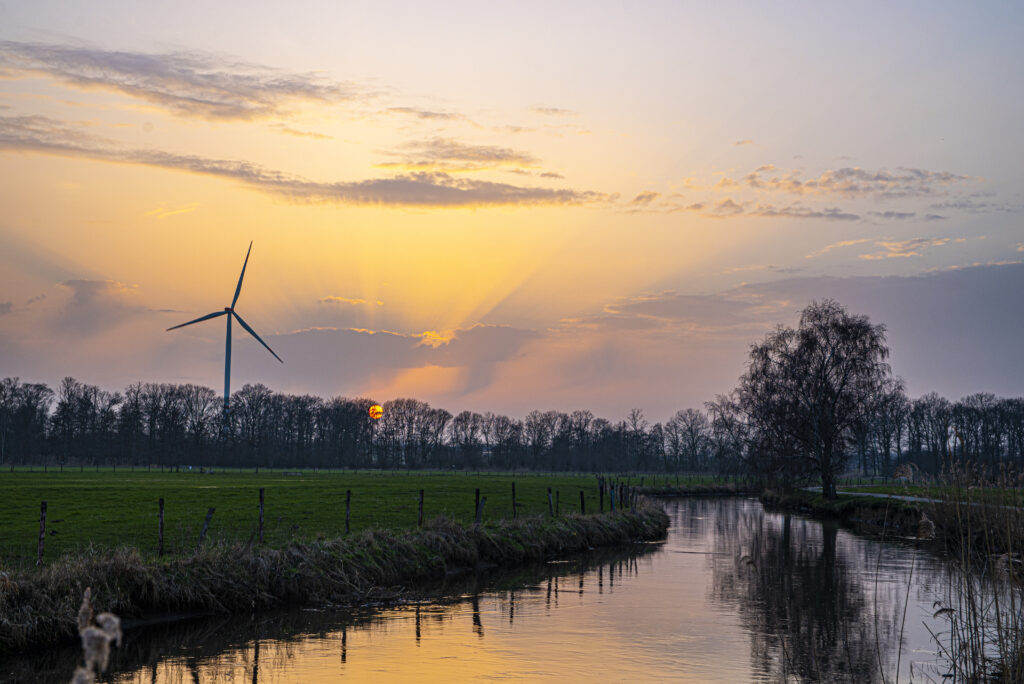 Niers bei Wachtendonk im Sonnenuntergang
